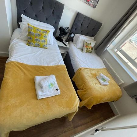Sublime Stays Webberley Stylish Studio Stoke City Centre Buitenkant foto