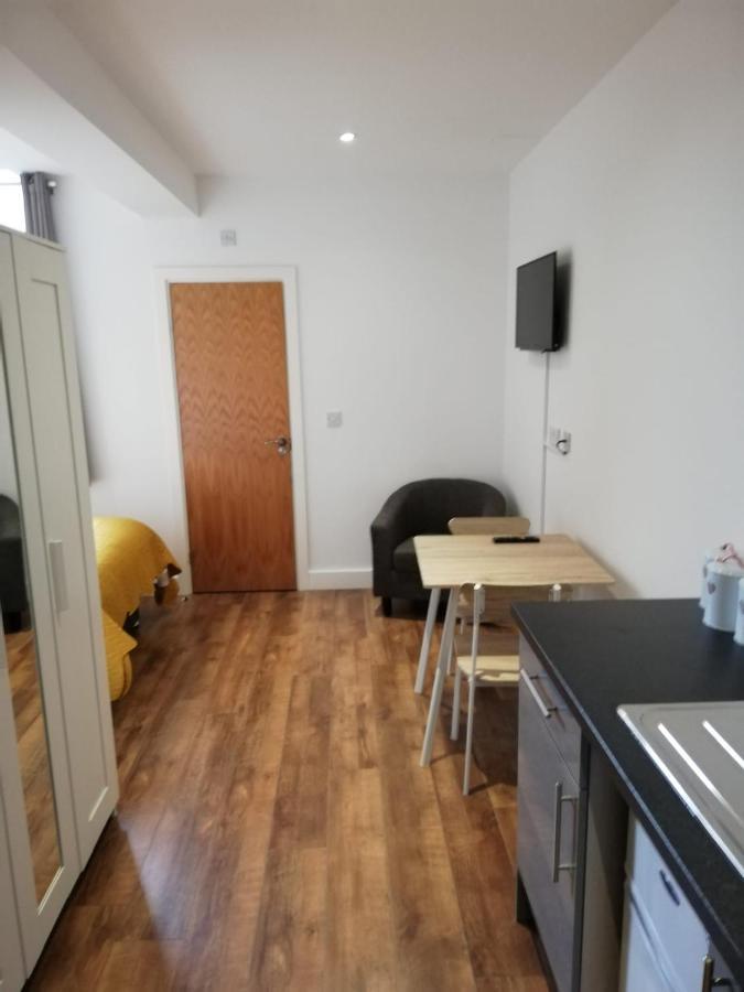 Sublime Stays Webberley Stylish Studio Stoke City Centre Buitenkant foto