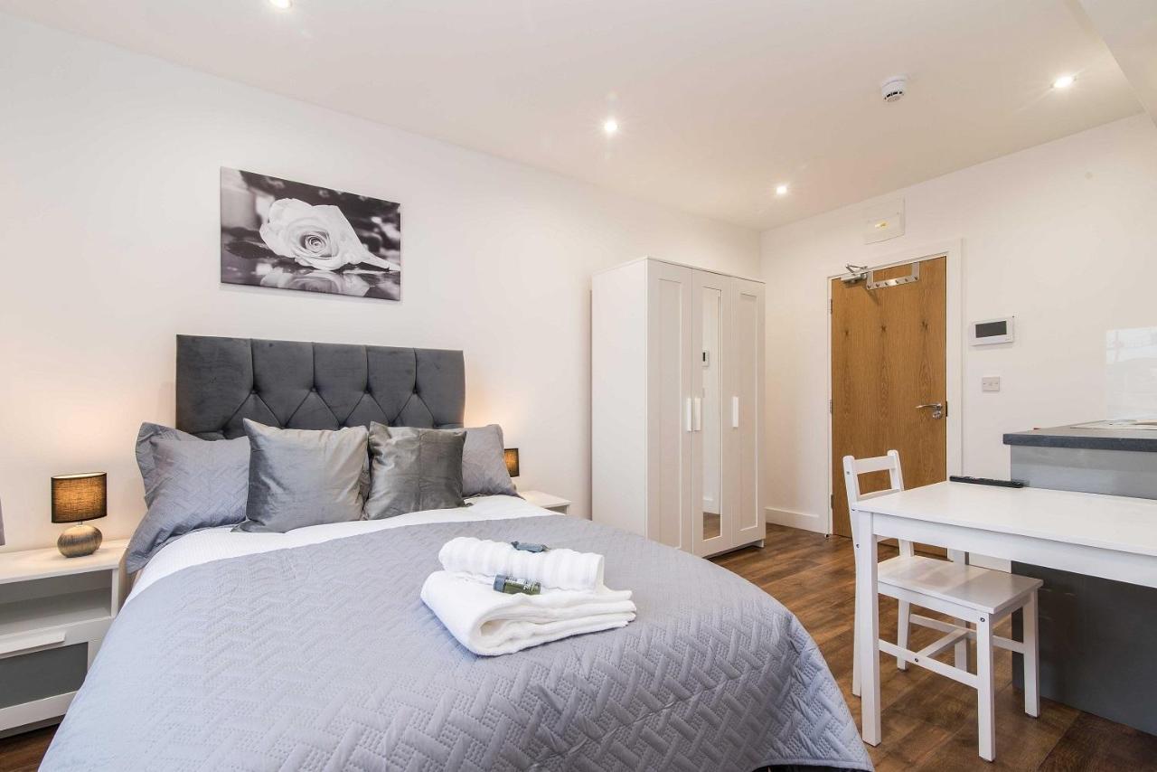 Sublime Stays Webberley Stylish Studio Stoke City Centre Buitenkant foto