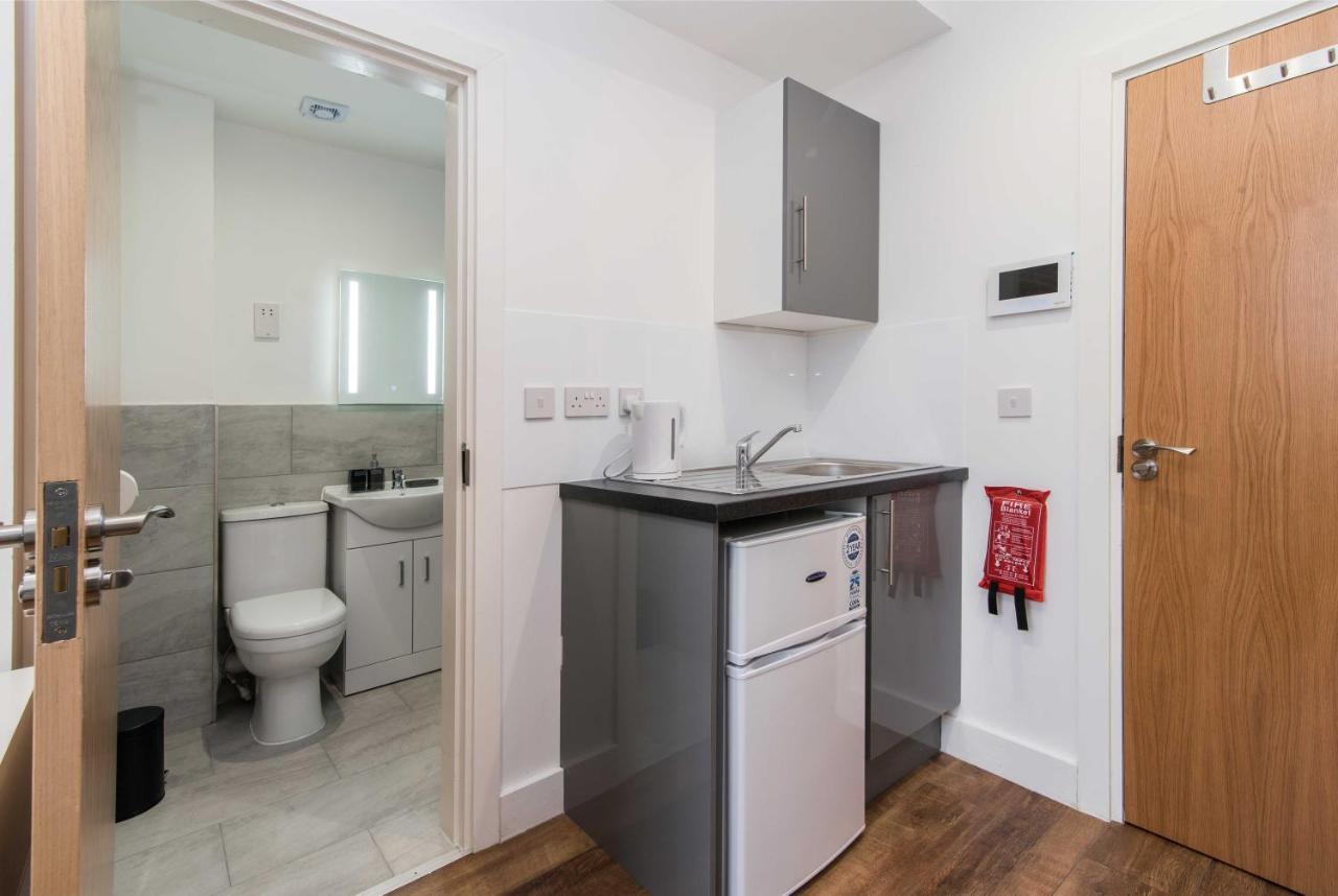 Sublime Stays Webberley Stylish Studio Stoke City Centre Buitenkant foto