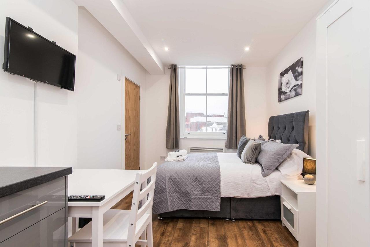 Sublime Stays Webberley Stylish Studio Stoke City Centre Buitenkant foto