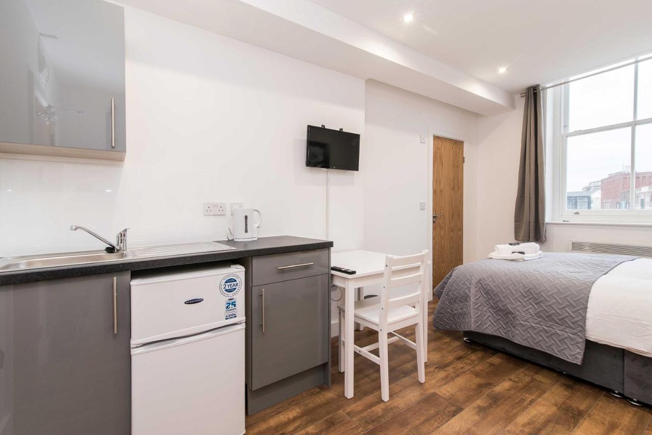 Sublime Stays Webberley Stylish Studio Stoke City Centre Buitenkant foto